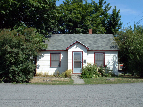 An exterior picture of the house on 416 W. Fourth in Moscow, Id