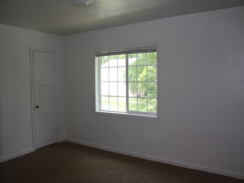 Pictures of a one-bedroom at The Elysian Apartments, 406 Ponderosa Court, apartment  202 in Moscow, Id