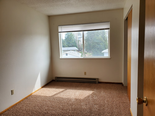 A one-bedroom at The Lamont Apartments, apt. 11, 1810 Lamont Street, Pullman, Wa