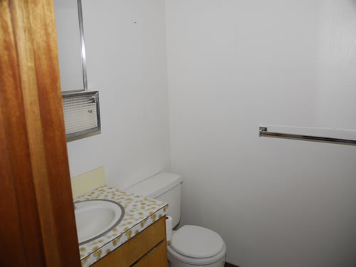 One-bedroom at The Lamont Apartments, 1810 Lamont Street, apt. 8, Pullman, Wa