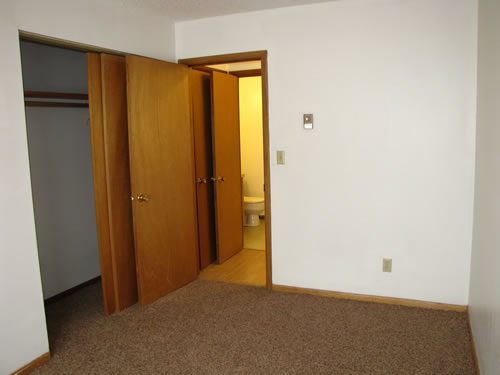A one-bedroom at The Lamont Apartments, apt. 11, 1810 Lamont Street, Pullman, Wa