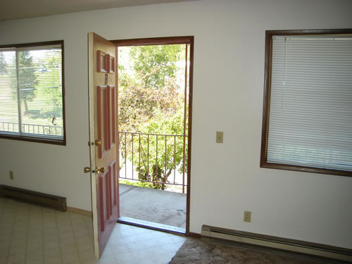 Picture of apartment 13, a two-bedroom at The Valley View Apartments, 1425 Valley Road, Pullman, Wa