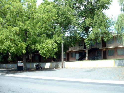 An exterior image of The Notus Apartments on 200 Lauder Avenue in Moscow, Id