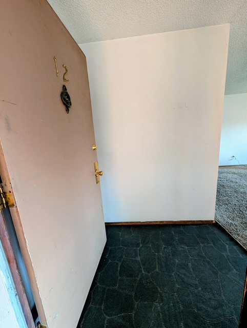 entry to unit
